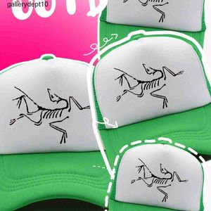 New Fashion Brand Baseball cap Individuality Bird Print Fashion Couple Duck Tongue Hat American Outdoor Sunshade Truck Hat