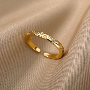 Modepastor zirkoniumkristallring för kvinna guldfärg enkel öppen geometri par ring bröllop smycken tillbehör bague bff