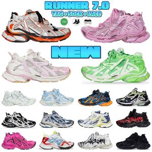 Paris Runner 7.0 Casual Shoes Demna Women Män överför Sense Graffiti Black Trainers Classic Black White Pink Blue Trend All-Match Jogging Handing 7 Sneakers Storlek 35-46