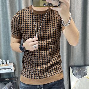 Herr t-shirts våren kort ärm tröja t-shirt män rutig stickad förtjockad tröja tshirt streetwear högkvalitativ män tee shirt homme 230720