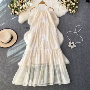 Fashion Celebrity Style Hanging Neck Off Shoulder Loose Sleeveless A-line Mesh Embroidery Dress Beach Holiday Long Dress