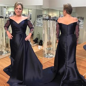 2019 Novos Vestidos Mãe da Noiva Azul Marinho com Ombros Decobertos Mangas Longas Cetim Tamanho Grande Vestido de Festa Convidados de Casamento 336S