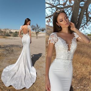 Eva Lendel 2019 Denizkızı Gelinlik Boncukları Kapalı Kollu Backless Vestidos Gelinlik Seksi Sheer V Boyun Gelinlik