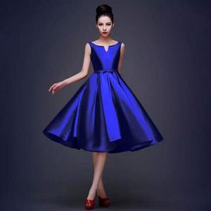 Ny högkvalitativ enkel Royal Blue Black Red Cocktail Dresses Pete Up Tea Length Formella festklänningar plus storlek Custom Made Cheap224i