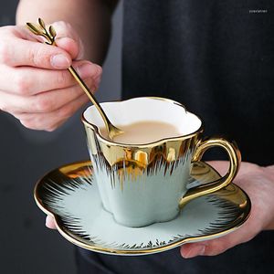 Cups Saucers European Ceramic Coffee Painted Gold And Set English Flower Teacups For High-end Couples Gift