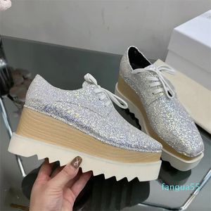2023- Sneaker Designer Kvinnor Sneak-EleleSe Platform Shoes Top-kvalitet kalvskinn Stjärna tjocka sulskor