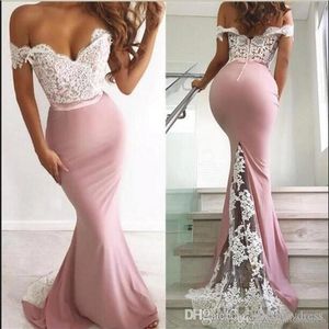 Blush Pink Satin Mermaid Bridesmaid Dresses 2020 Off The Shoulder Lace Applique Sweep Train Maid of Honor Gowns With Button BM084217A