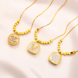 Luxury Gold Gift Pendant Necklace Charm Women 2023 NYHALSKAMMA Fashion Rostfritt stål Gilded Halsband Utsökta smycken Fashion Wedding Party Non Fade Jewelry