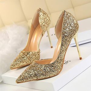 2019 sapatos de casamento brilhantes para noiva salto agulha com lantejoulas baile de formatura salto alto tamanho grande bico fino 4 cores sapatos de noiva295A