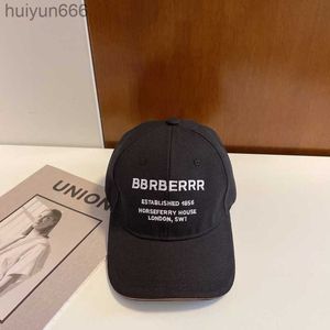 Hots Fashion Designers hat Classi Street Sunscreen Caps Letter Baseball Women and Men sunshade Cap Sports Ball Caps Outdoor Travel gift very nice