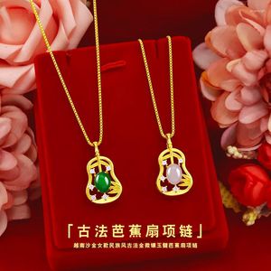 Pendant Necklaces Fashion Light Yellow Gold Color Necklace For Women Green Stone Jewlery Chalcedony Jade Gemstone Chain Gifts