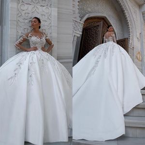 Fantastiska paljetter Luxury Ball Gown Wedding Dresses Pärlor av axel långärmad brudklänningar glittrande svep tåg puffy bröllop dr235g