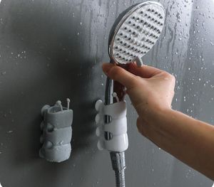 Badtillbehör Set Moverble Shower Head Holder med Suction Cup Justerbar återanvändbar silikon Punch-fria badrumskrokar Tillbehör