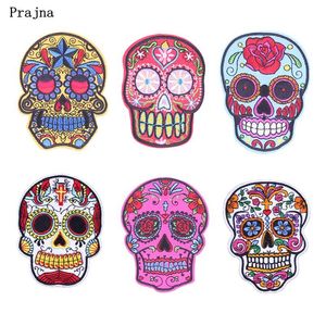 Prajna Punk Rock Totenkopf Stickerei Patches Zubehör Verschiedene Stile Blume Rose Skelett Eisen auf Biker Patches Kleidung Aufkleber Appl203F