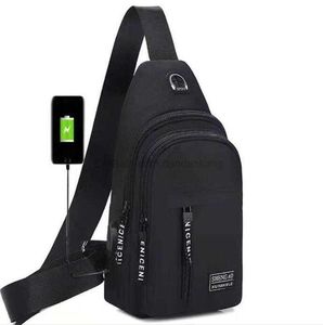 Portabel anti -stöld Slingpåse axel bröstkorgskor kropp ryggsäck lättvikt casual dagpack med USB -laddare för utomhus vandring camping rescykling