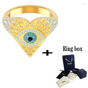 Küme halkaları şık ve benzersiz şanslı tanrıça yüzüğü parlak kristal kadın takılar sevgililere romantik bir yıldönümü hediyesi vermek için