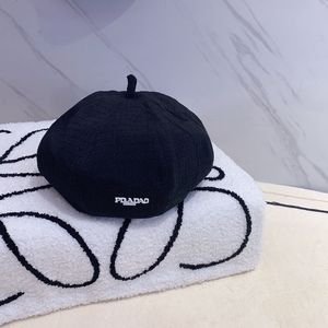 أزياء Berets Men Cap Designer for Women Casquette Summer Beret Vintage Hat P Letter Hats Cups Caps Modify Face Ball Ball Hat 237214C