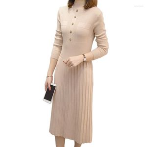 Abiti casual Elegante Autunno Inverno Abito maglione spesso caldo Donna Dolcevita Pieghettato Lunghezza al ginocchio Linea A Costine morbide Lavorato a maglia C113