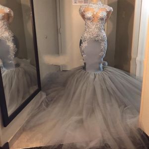 Underbara grå spetsklänningar kvällskläder illusion långa ärmar se men topp sexig sjöjungfru prom klänning pageant billig runway mode 294a