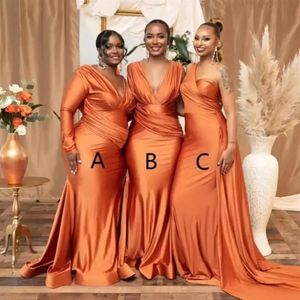 African Orange Plus Size Mermaid Bridesmaid Dresses Nigeria Girls V Neck Ruched Satin Wedding Guest Dress Sexig Long Maid of Honor 236Q