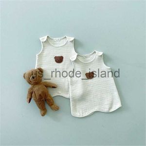 Pyjamas Baby Toddler Sleeping Bags Cotton Gaze Sleeveless Vest Anti-kick Bear Sleep Sack för nyfödda flickor pojke sovande klänningar x0721