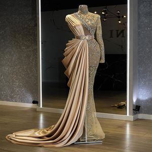 Aso Ebi 2021 Arabisches Gold Luxuriöses Meerjungfrau-Abendkleid Perlenbesetztes Kristall-Abschlussballkleid Stehkragen Formelles Partykleid für den zweiten Empfang269r