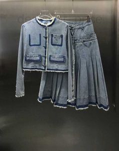 Zweiteiliges Kleid Designer Frühling Sommer 23 neue nostalgische Mode lässig dünne Jeansjacke mit plissiertem Jeansrock Z760