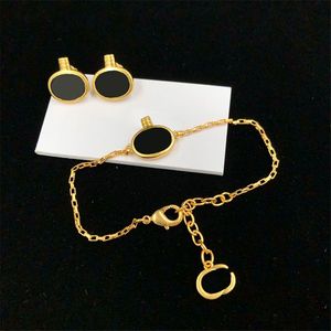 Vintage Cooper Necklace Street Fashion Charm Black Kettle Pendant Necklaces Tail Hollow Ring Geometry Bracelets Lady Party Birthday Temperament Jewelry