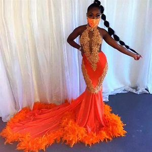 Orange Federn Meerjungfrau Ballkleider für schwarze Mädchen Halter Spitze Applikationen rückenfrei Abend Geburtstag Party Kleid lange afrikanische VOG32149