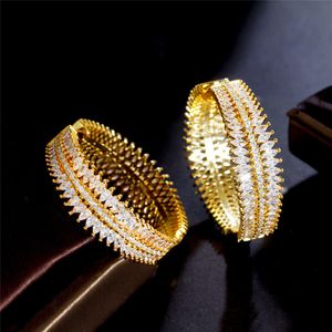 4 cm großer Designer-Creolen-Ohrring aus 18 Karat Gold für Damen, Weiß, AAA-Kubikzirkonia, südamerikanisches Kupfer, Damen-Diamant-Hochzeitsohrringe, Luxus-Schmuck, Geschenk für Freundin