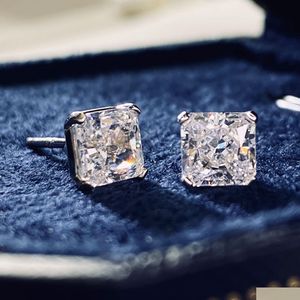 Stud Flower Cut 2ct Elmas Küpe% 100 Gerçek 925 Sterling Sier Mücevher Sözü Nişan Düğün Küpeleri Kadınlar İçin Erkekler Delir