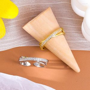 Cluster Ringe 2023 Mode Trend Paar Luxus Zirkon Offene Einstellung Finger Ring Damen Verlobung Party Exquisite Schmuck Geschenk Großhandel