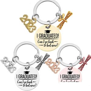 Nyckelringar Keychain 2023 År I Graderad examen gåva för studentskolans högskola Kvinnor Män i rostfritt stål Letter Chain Drop Deli DHE43