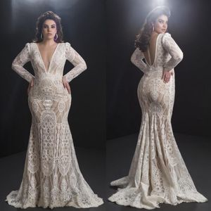 2020 Plus Size Mermaid Wedding Dresses V Neck Appliqued Beaded Long Sleeves Bridal Gowns Sheer Back Ruffle Sweep Train Vestidos De205m