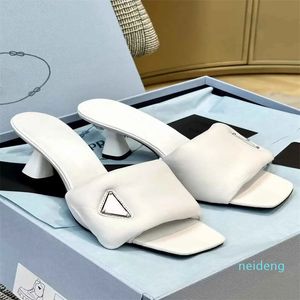 Designer -Summer Comfortable Slippers Women High Heels Sandals Wine Cup Heel Open Toe Square Toe Beach Shoe Fashion Factory