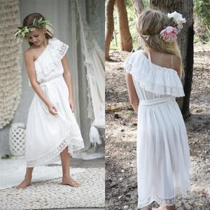 Pretty Beyaz Şifon Dantel Ülke Boho Çiçek Kız Elbiseleri Düğün 2017 Bir Omuz Yüksek Düşük Plajı Günlük Elbise Özel Yapımı E293J