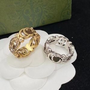 Gglies vintage designer banda anéis feminino moda carta de cristal ouro prata banhado amor jóias suprimentos anel fino escultura anel de dedo