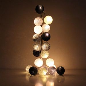 Andra evenemangsfestleveranser Cotton Ball String Fairy Night Lights Kid Bedroom Home Decor Plug In Battery USB Power Party Luminaria Natal Garland Lantern 230720