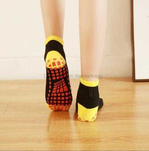 Professionelle Trampolinsocken für Erwachsene, Kinder, Indoor-Spielplatz, Anti-Rutsch-Sohle, Griffsocken, Großhandel, rutschfeste Socken für Kinder, Springen, Tanzen, Parksocken, Kuh