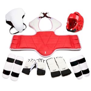 Protective Gear Five-piece Set Taekwondo Helmet Kickboxing Armor Guantes De Boxeo WTF Foot Gloves Game Equipment Capacete Taekwondo Equipment 230720
