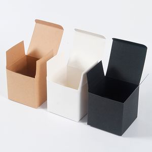 Opakowanie prezentów 20/50pcs Square Square Square Kraft Gift Box Black White Brown Fold Poleging Pudełko Pudełko Pudełko na przyjęcie urodzinowe dla nowożeńców 230720