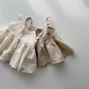 2023 verão novo bebê menina vestido sem mangas moda flor bordado meninas vestido princesa casual infantil vestido infantil