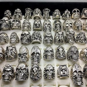 Men's Fashion 50pcs Lots Top Mix Style Big Size Skull Carved Biker Silver Plated Rings jewelry Skeleton Ring298K