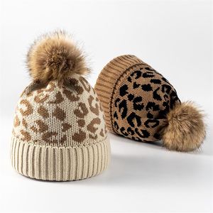 Designer Beanie 3 colors Women Leopard grain Hat Fashion Girl Thickened Warm Winter Cap high quality good324y