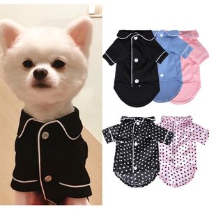 XS-XL Pet Dog Pijama Winter Dog Macacão Roupas Cat Filhote Camisa Fashion Pet Casaco Roupas Para Cães Pequenos Bulldog Francês Yorkie Q301s