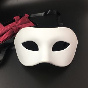 1PC Halloween Half Face Mask Woman Men Masquerade Eye Mask Mask Mass Mężczyznę Maski Fajne ubieranie się na scenę Cosplay rekwizyty