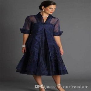 Navy Blue Mother of the Bride Dresses Short Sleeve Mother Dresses Spets Appliques Tea Längd med jacka Formell kvällskvist 206n