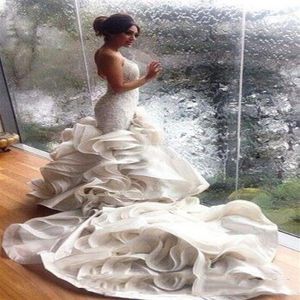 2021 Real Pics Abito da sposa a sirena senza maniche Sweetheart con lungo pizzo a strati Tulle Train Abiti da sposa Custom Made205w