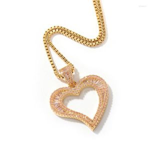 Collane con ciondolo Baguette ghiacciata CZ Cuore adorabile con collana a catena per uomo Donna Moda gioielli di San Valentino