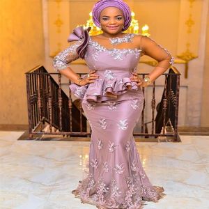 2021 Vintage Aso Ebi Mother of Bride Sukienki Jewelk Neck Illusion 3D Kwiki koronkowe Długość podłogi syrena peplum gues 232n